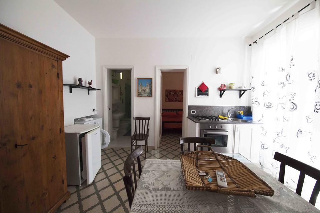 Gioeni 23 Apartment Cefalu Phòng bức ảnh
