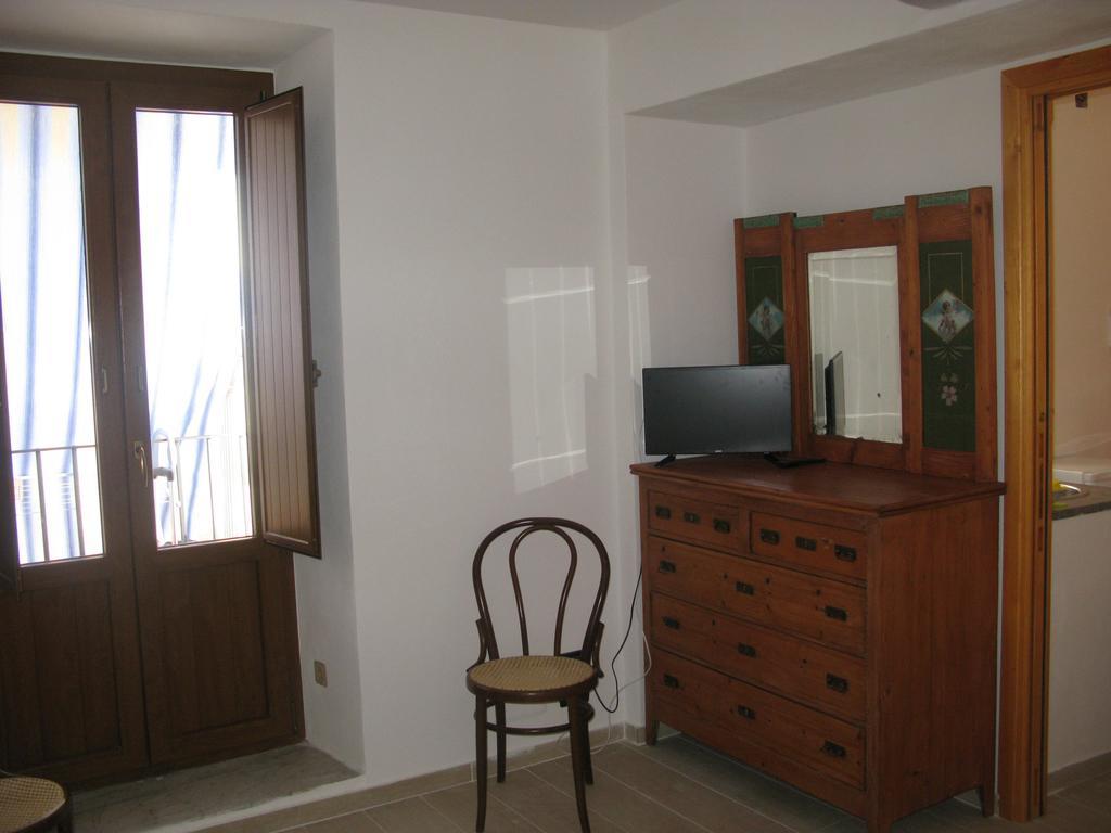 Gioeni 23 Apartment Cefalu Ngoại thất bức ảnh